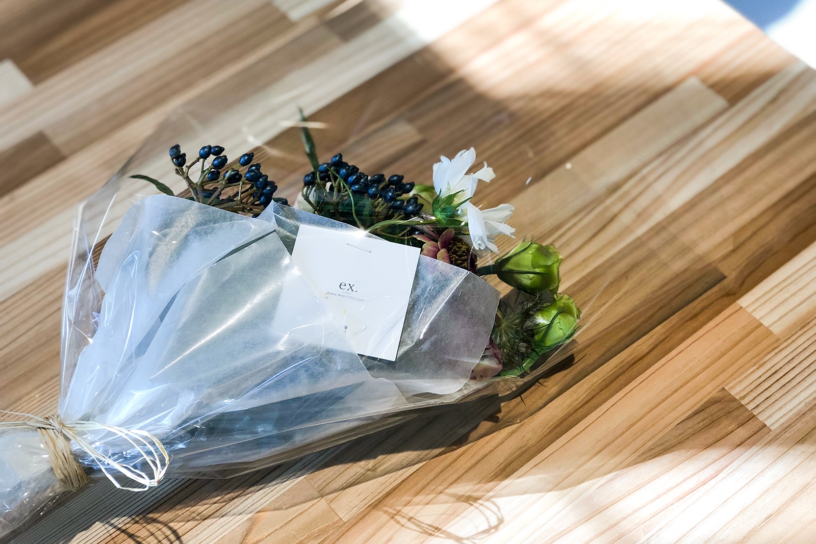 代々木上原の花屋 ex. flower shop & laboratory